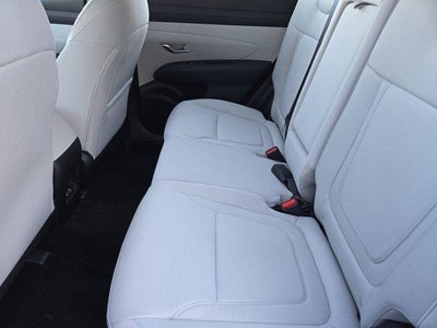 2026 Hyundai TUCSON SE FWD