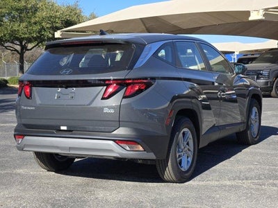 2026 Hyundai TUCSON SE FWD