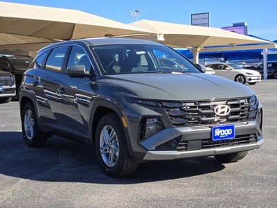 2026 Hyundai TUCSON SE FWD