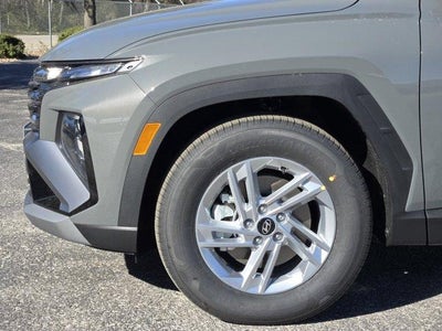 2026 Hyundai TUCSON SE FWD