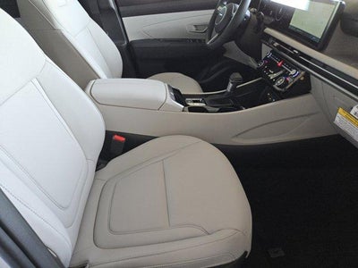 2026 Hyundai TUCSON SEL Premium FWD