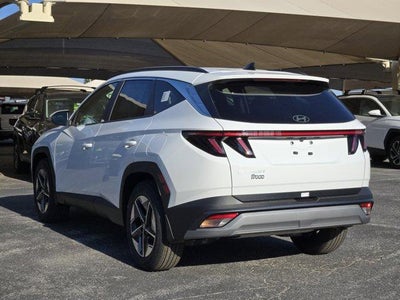 2026 Hyundai TUCSON SEL Premium FWD