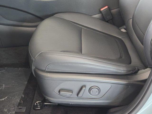 2027 Hyundai SANTA CRUZ SEL Activity