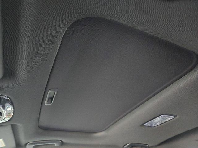 2027 Hyundai SANTA CRUZ SEL Activity