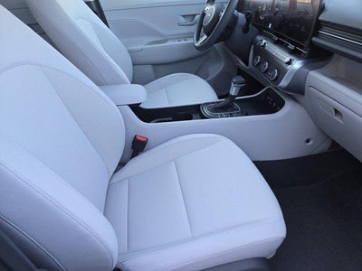 2026 Hyundai KONA SE FWD