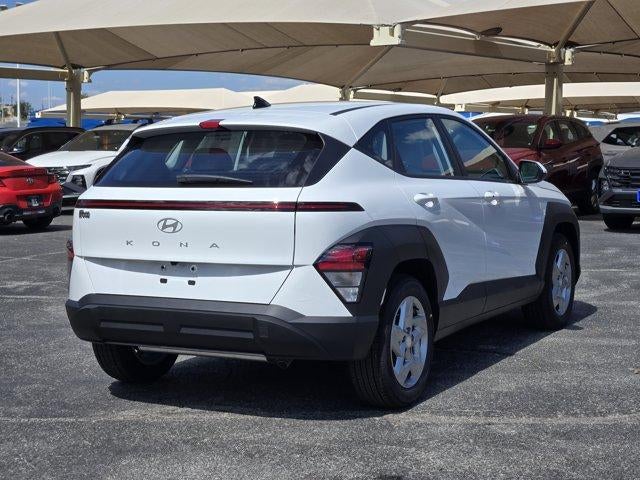 2027 Hyundai KONA SE