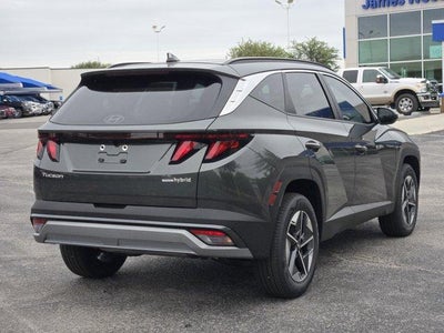 2026 Hyundai TUCSON HYBRID SEL