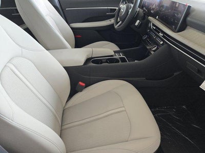 2026 Hyundai SONATA HYBRID SEL