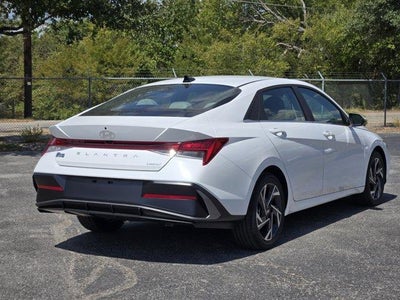 2026 Hyundai ELANTRA Limited