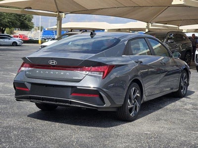 2026 Hyundai ELANTRA Limited