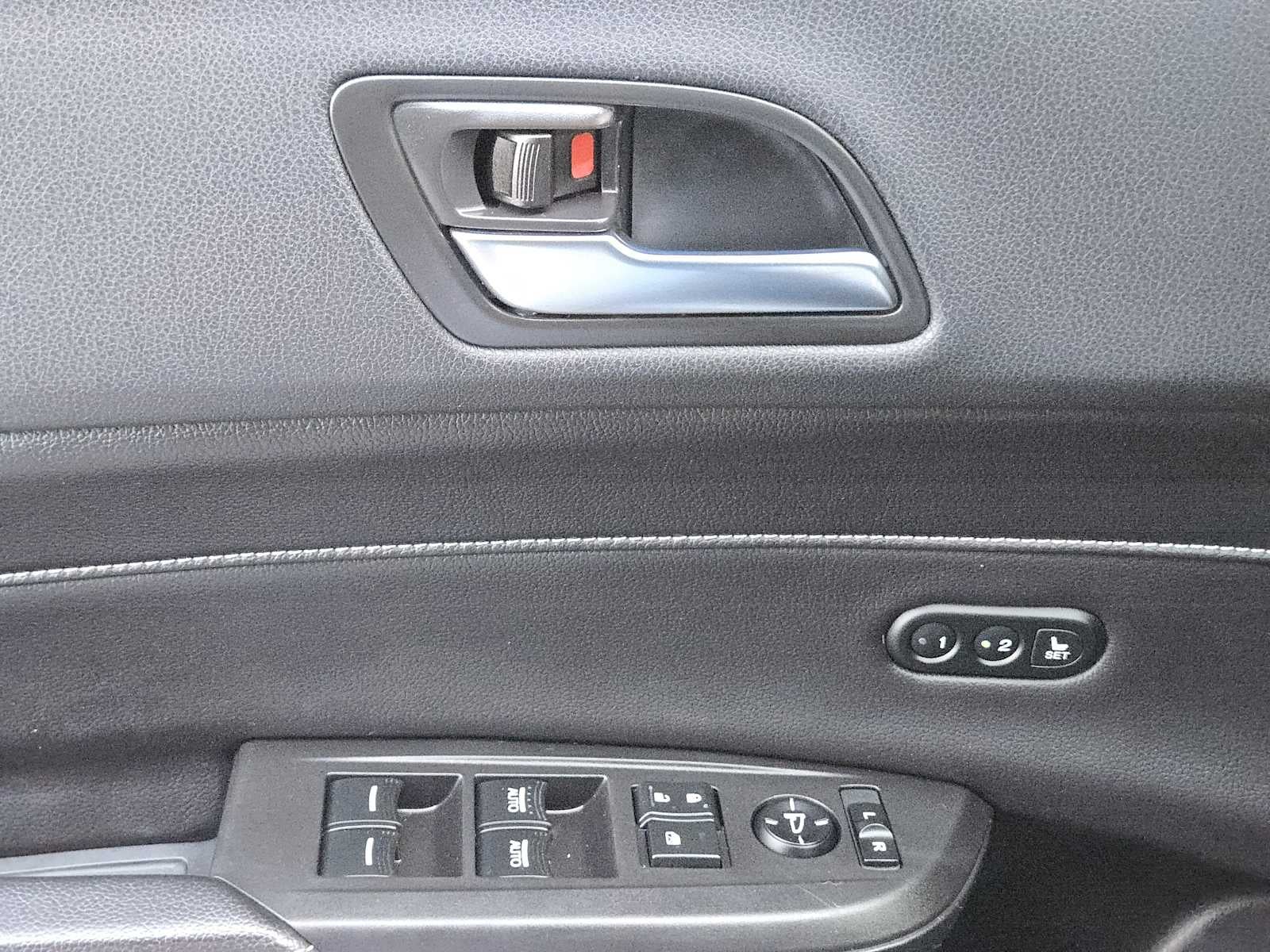 2019 Acura ILX w/Premium Pkg