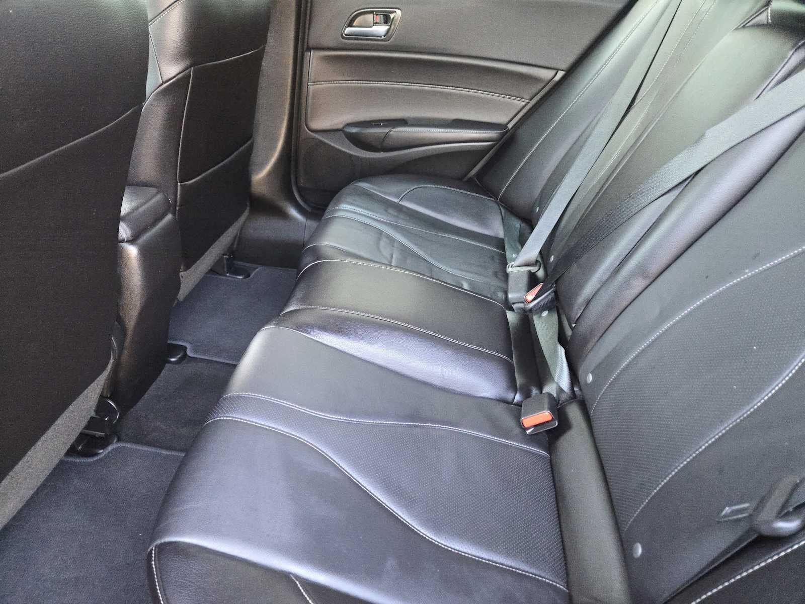 2019 Acura ILX w/Premium Pkg