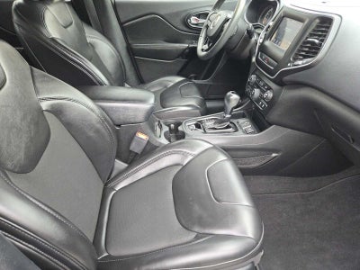 2020 Jeep Cherokee Altitude