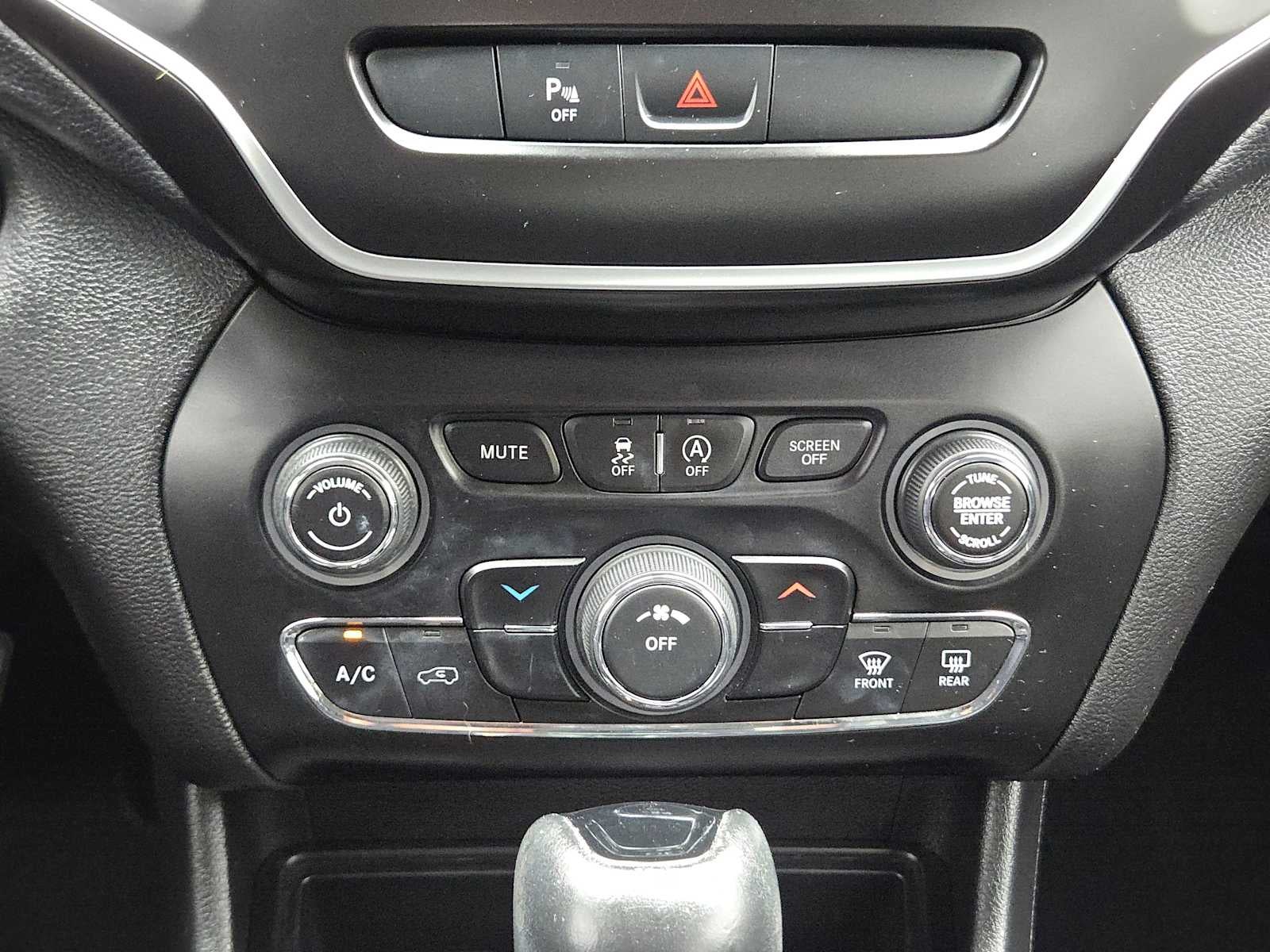 2020 Jeep Cherokee Altitude