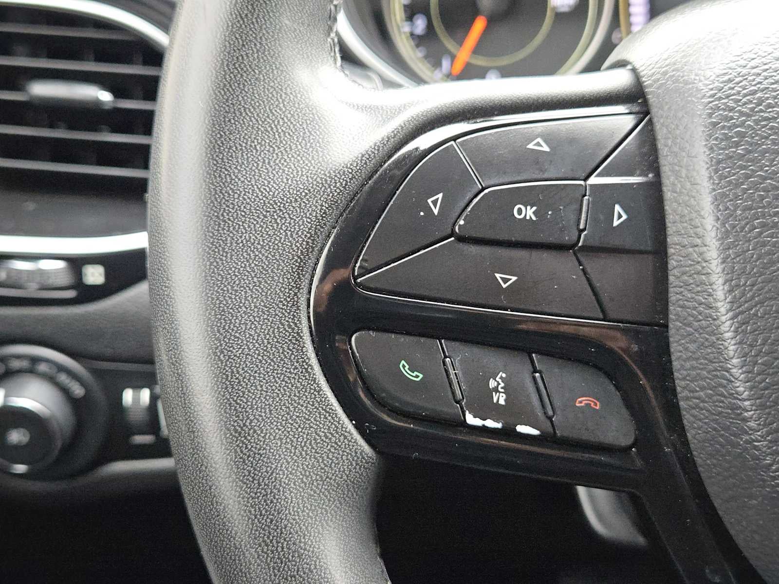 2020 Jeep Cherokee Altitude