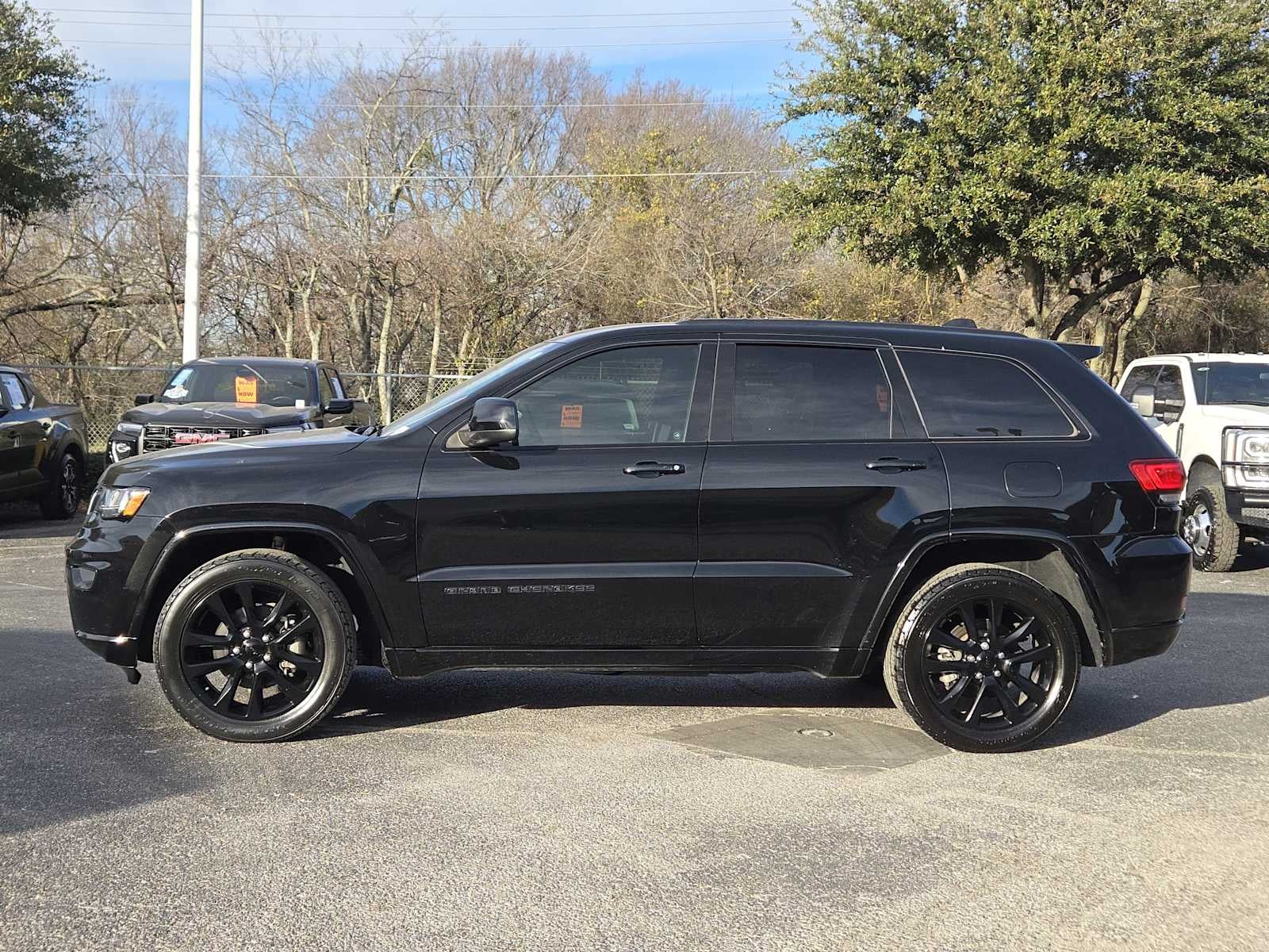 2020 Jeep Grand Cherokee Altitude