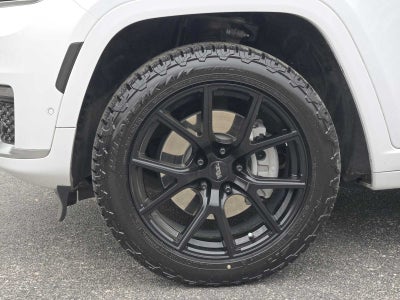 2023 Jeep Grand Cherokee L Summit