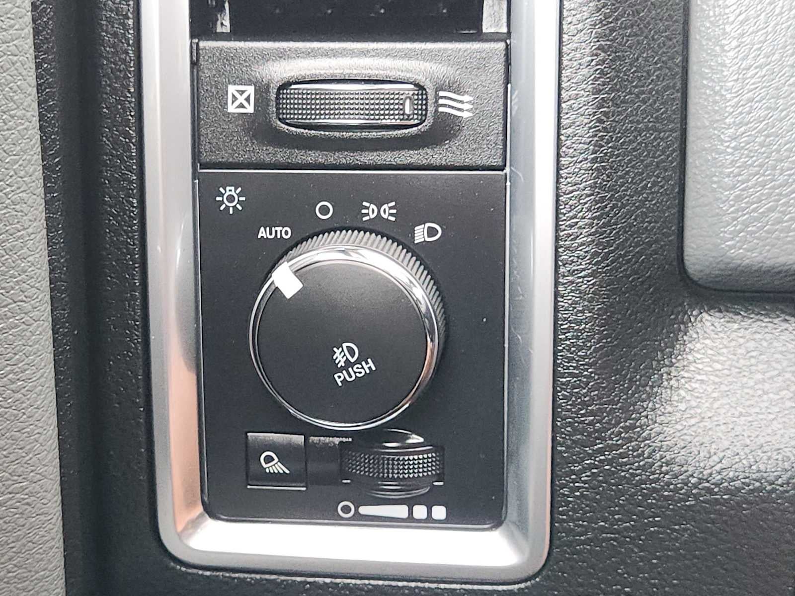 2019 RAM 1500 Classic Lone Star