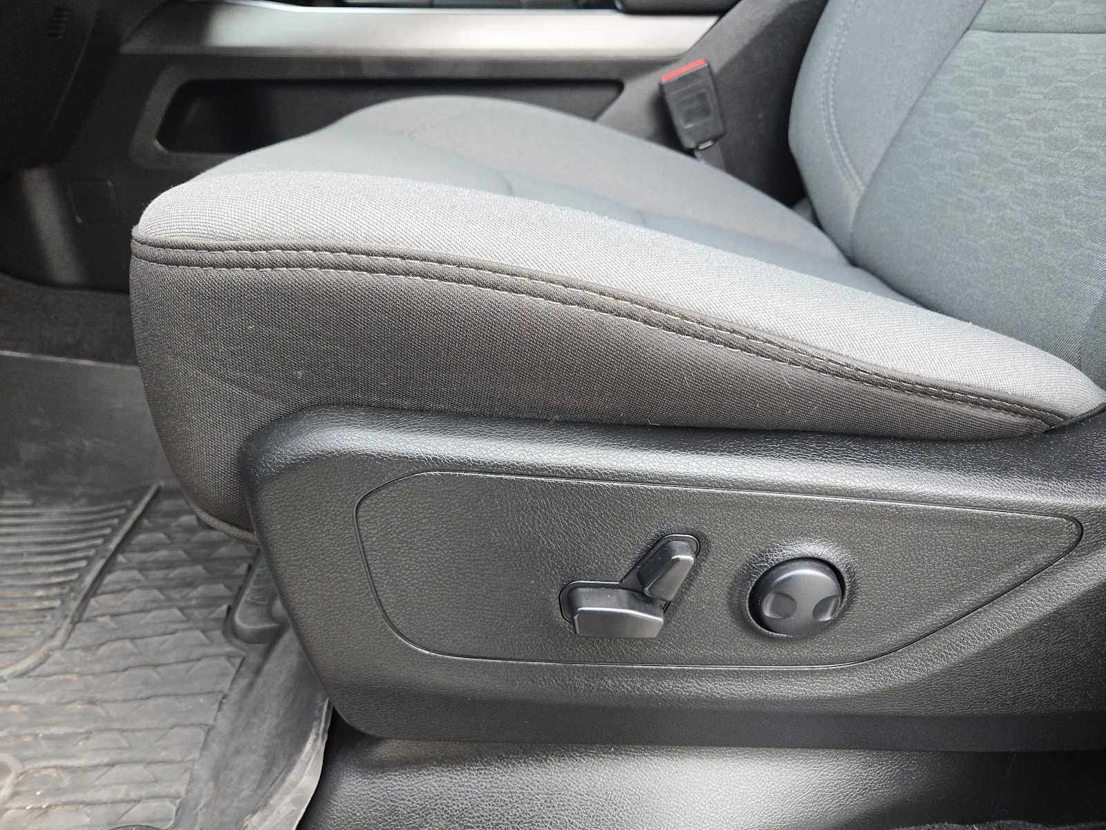 2025 RAM 1500 Lone Star