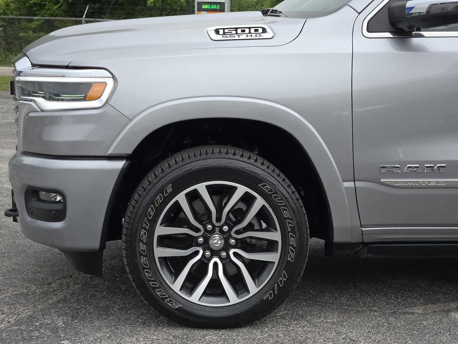 2025 RAM 1500 Limited