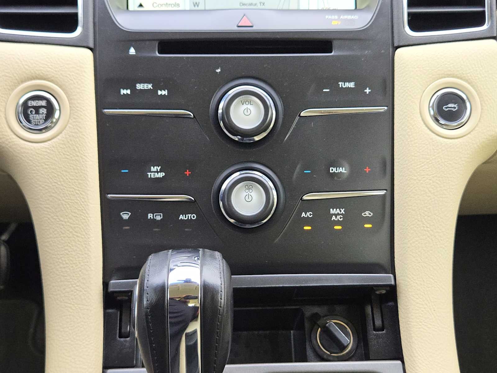 2018 Ford Taurus SEL