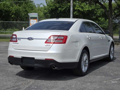 2018 Ford Taurus SEL