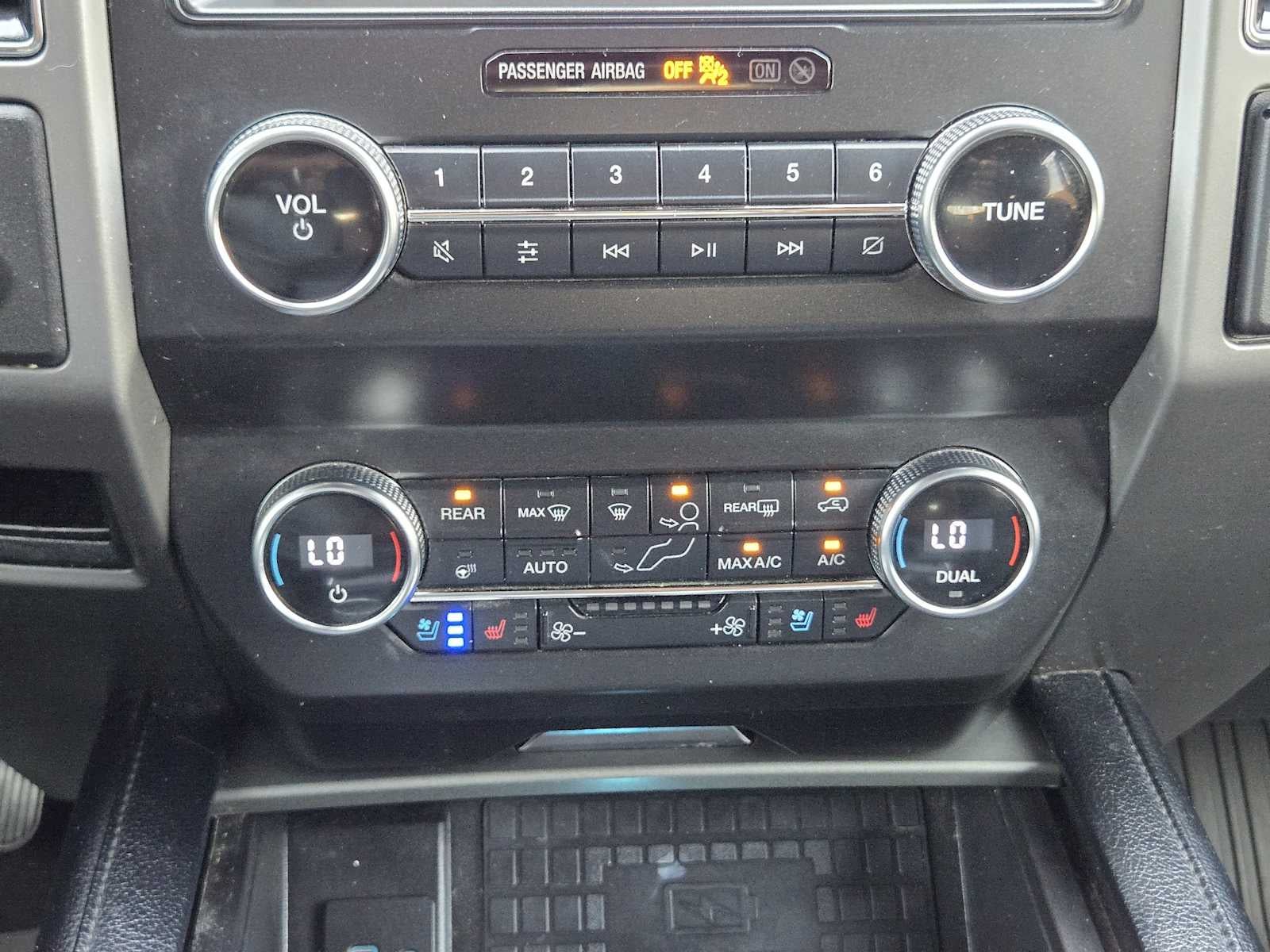 2021 Ford Expedition Max XLT
