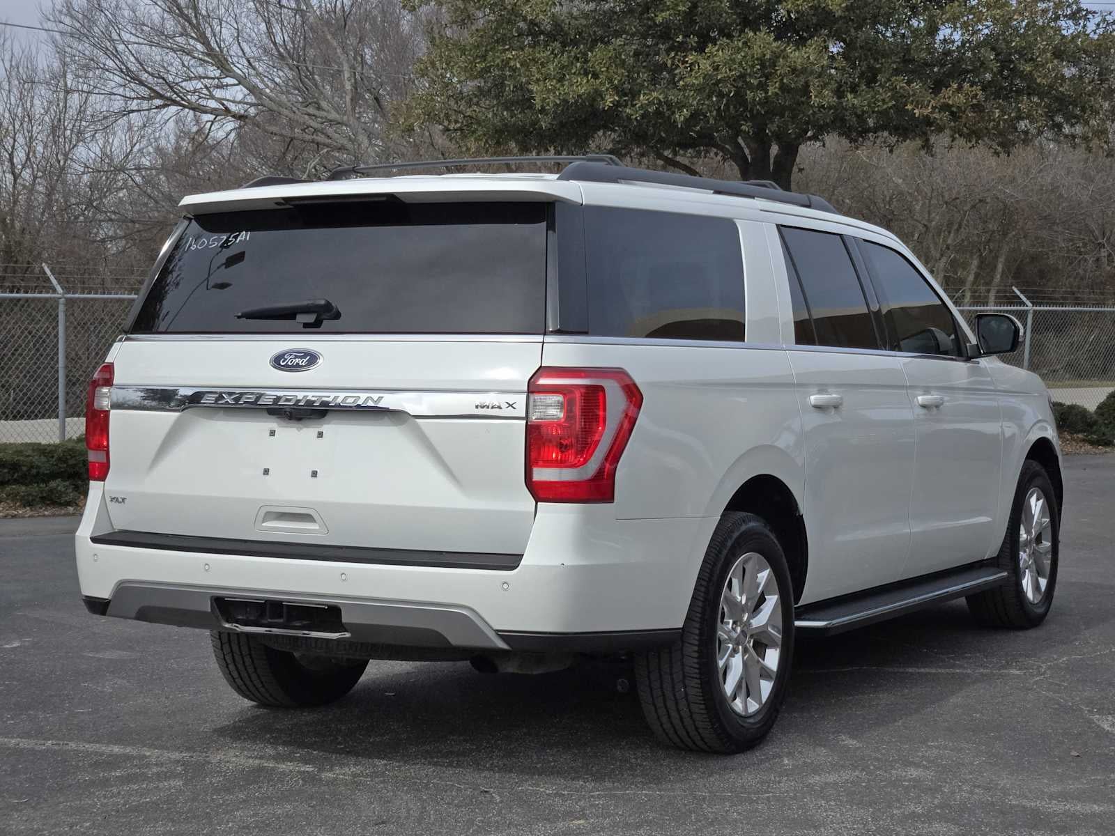 2021 Ford Expedition Max XLT