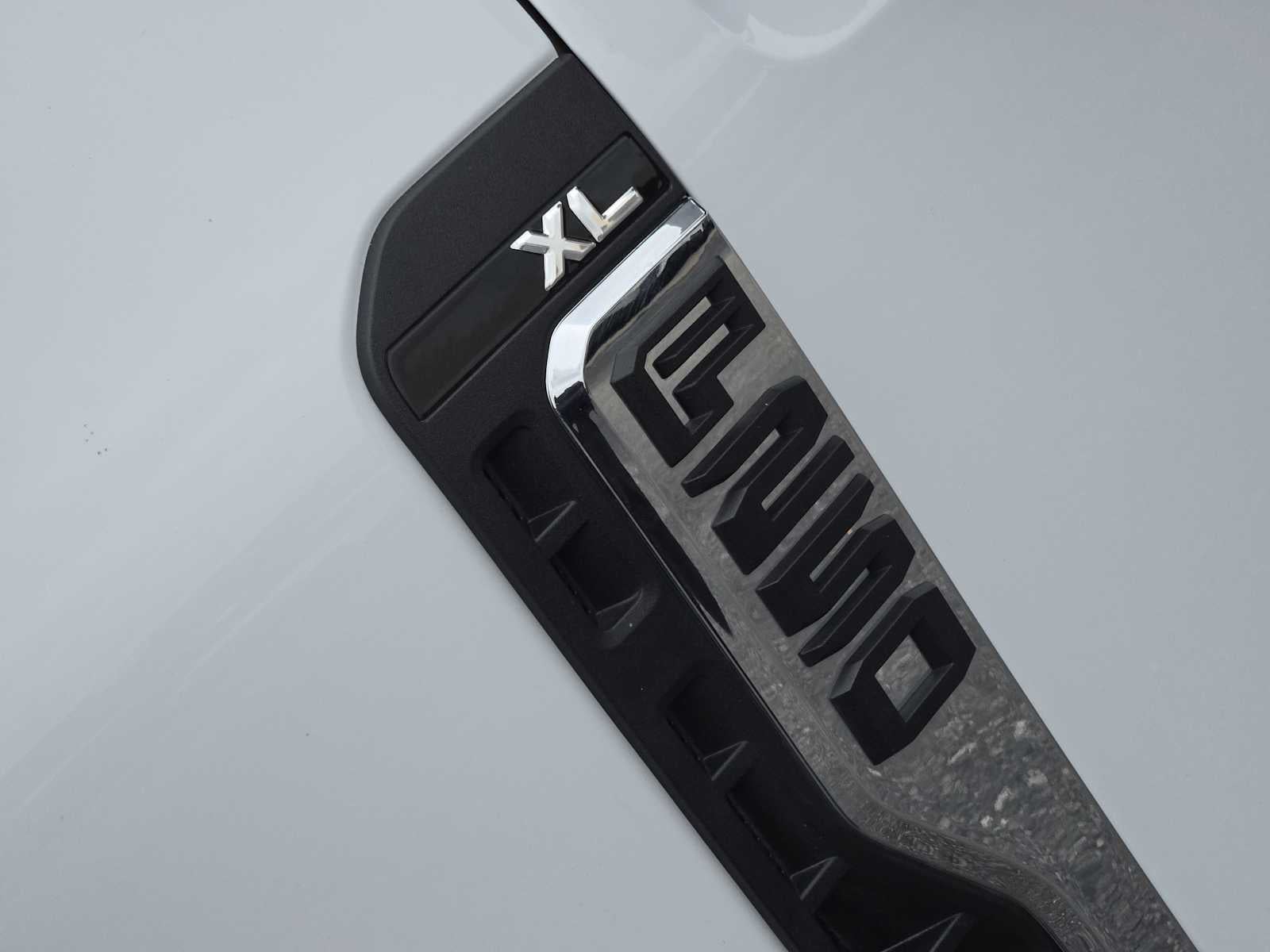 2024 Ford Super Duty F-250 Pickup XL