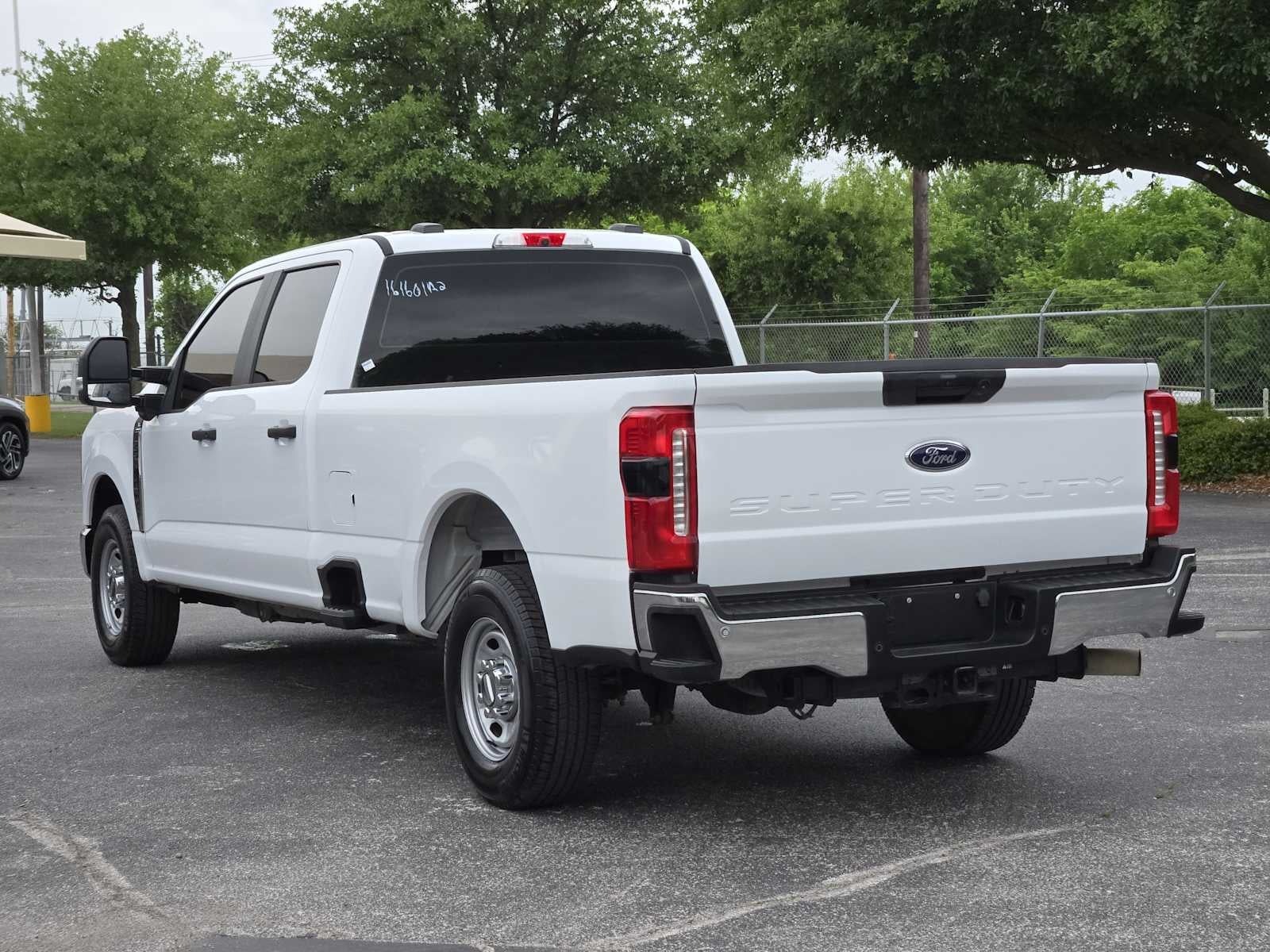 2024 Ford Super Duty F-250 Pickup XL