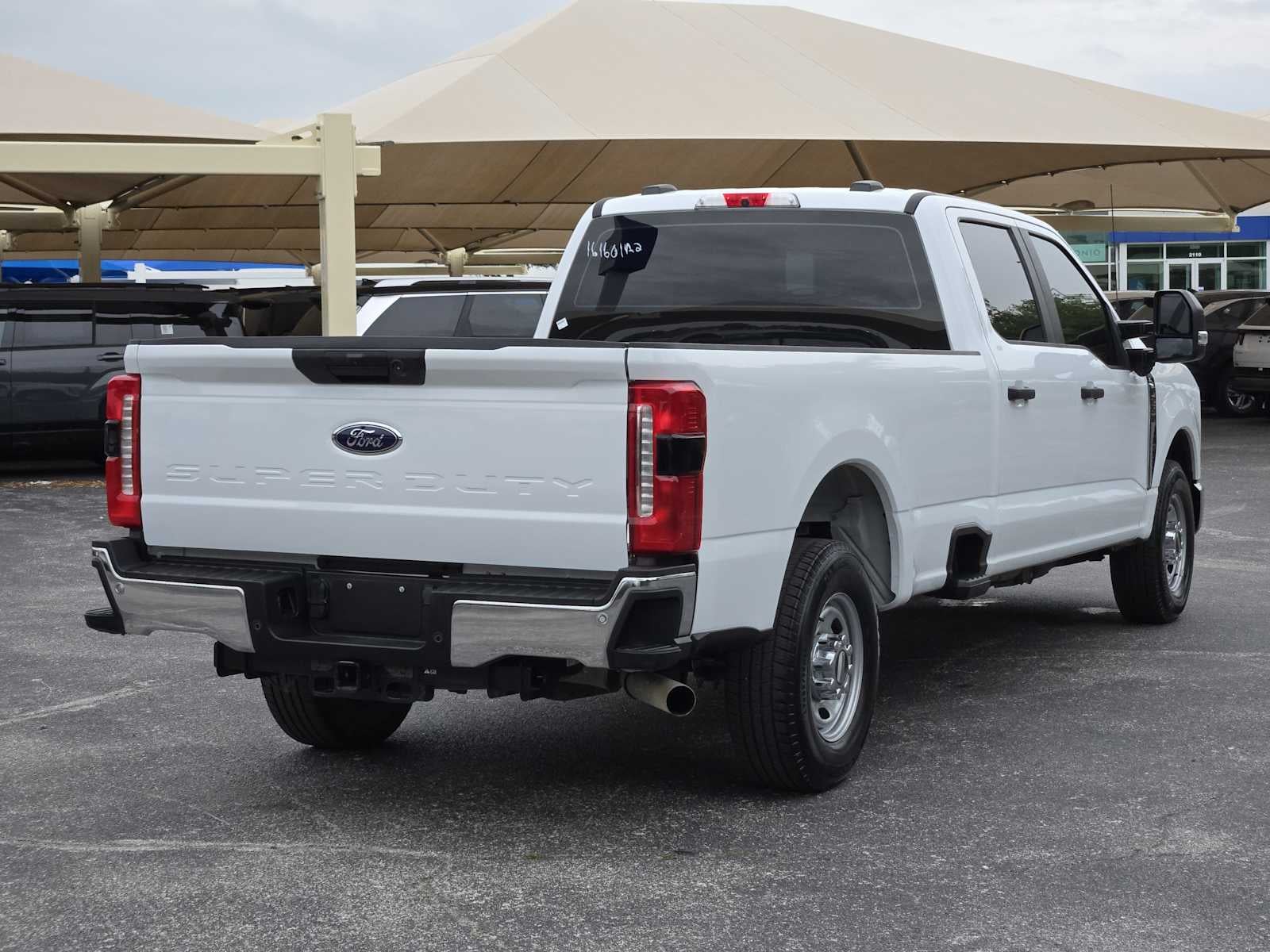 2024 Ford Super Duty F-250 Pickup XL