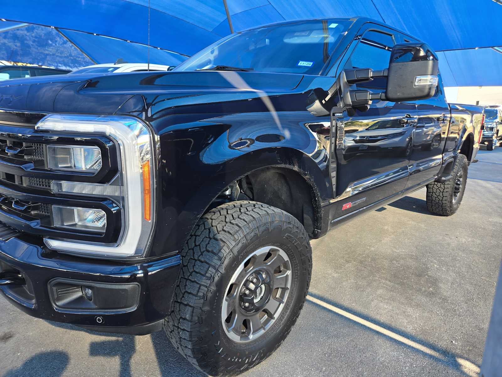 2023 Ford Super Duty F-250 Pickup LARIAT