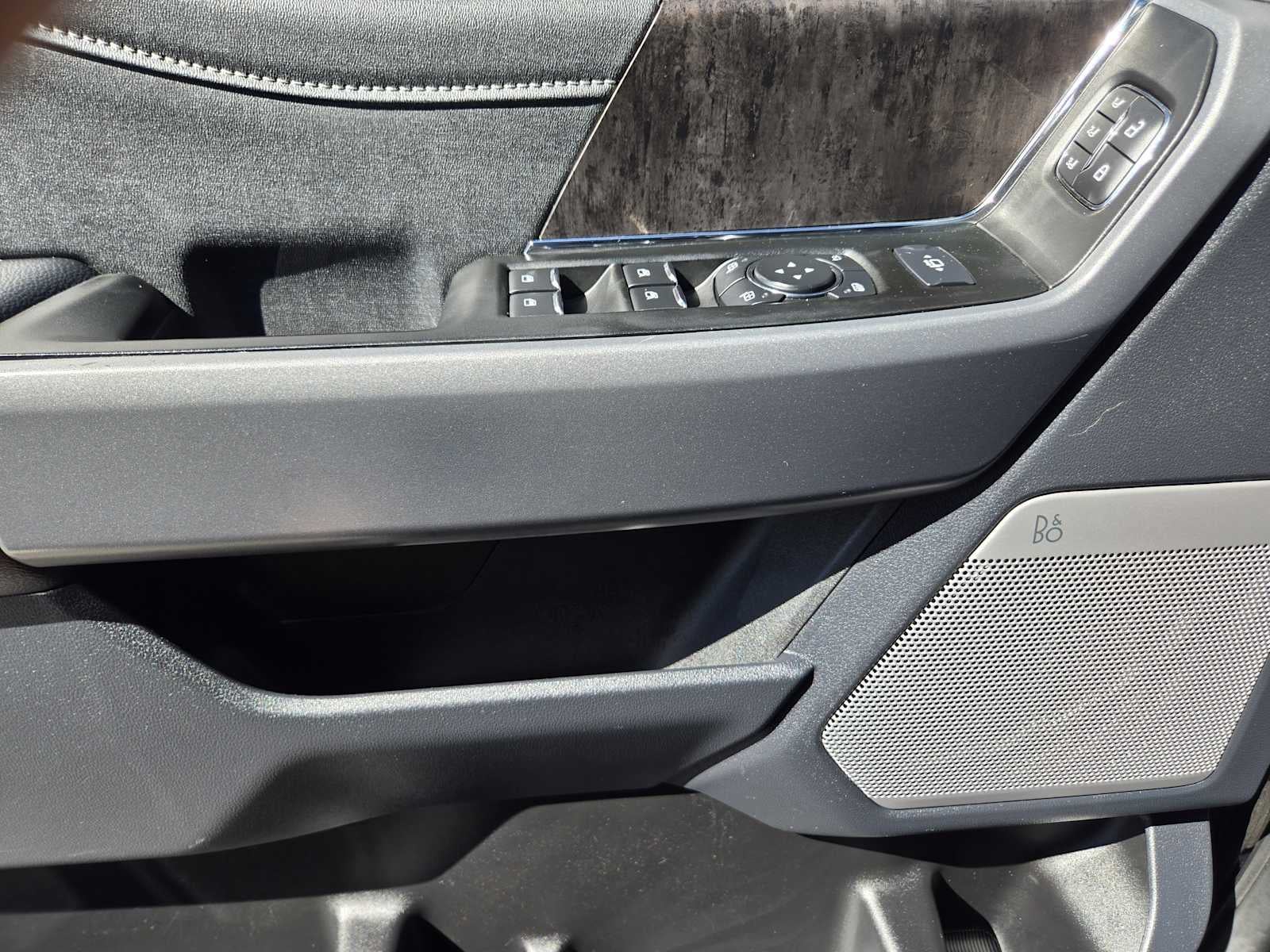 2023 Ford Super Duty F-250 Pickup LARIAT