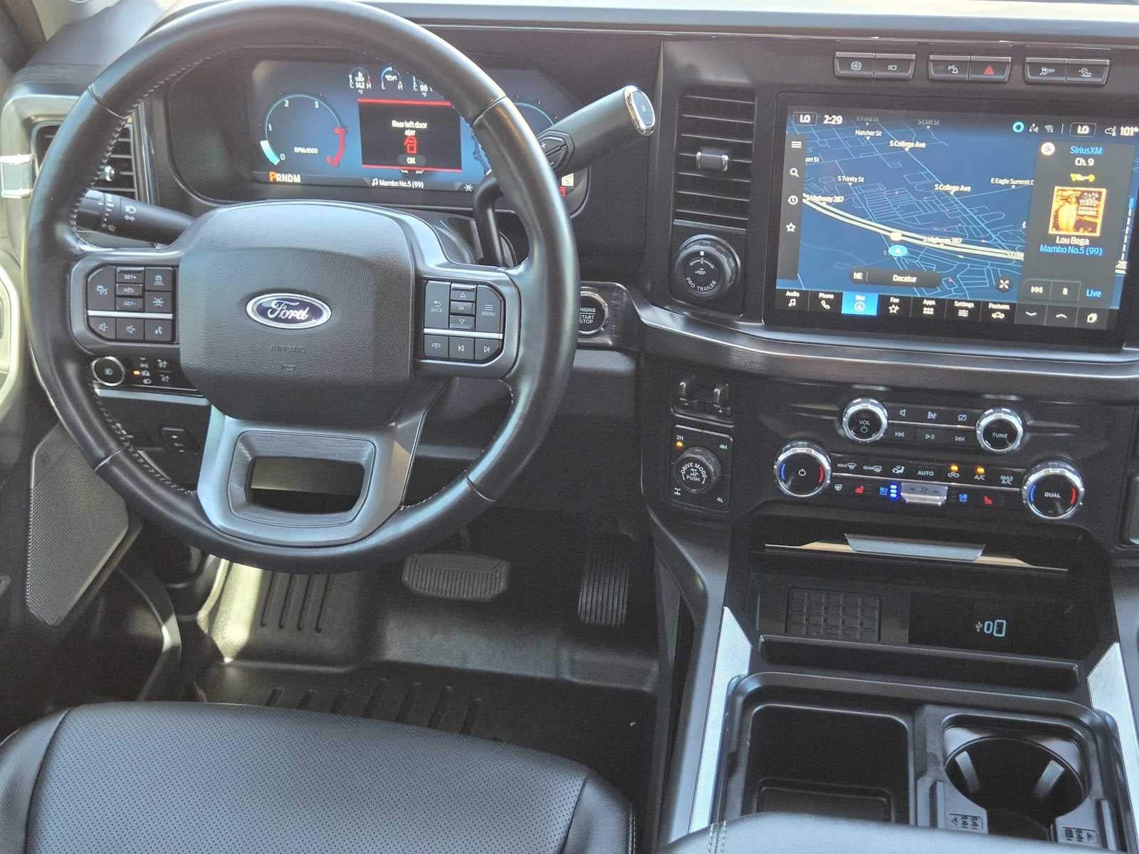 2023 Ford Super Duty F-250 Pickup LARIAT