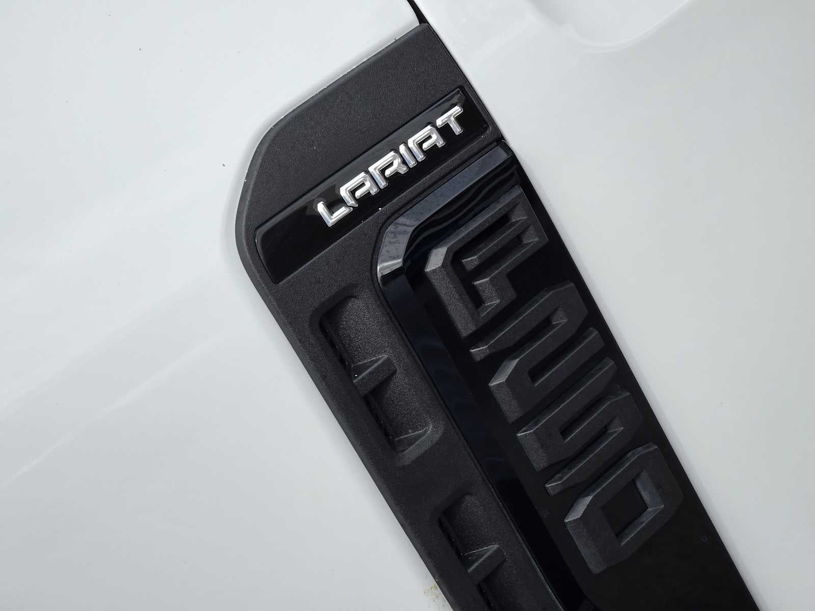 2023 Ford Super Duty F-250 Pickup LARIAT