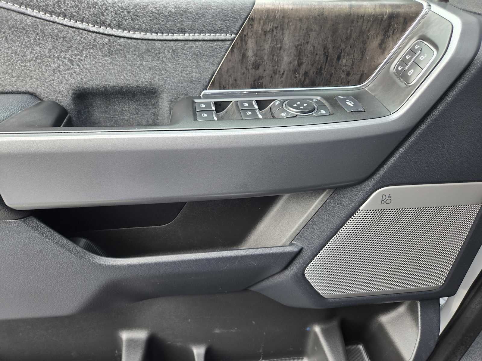 2023 Ford Super Duty F-250 Pickup LARIAT