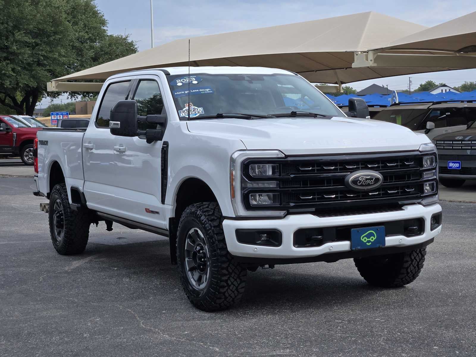 2023 Ford Super Duty F-250 Pickup LARIAT