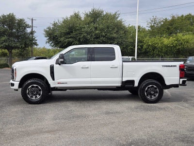 2023 Ford Super Duty F-250 Pickup LARIAT