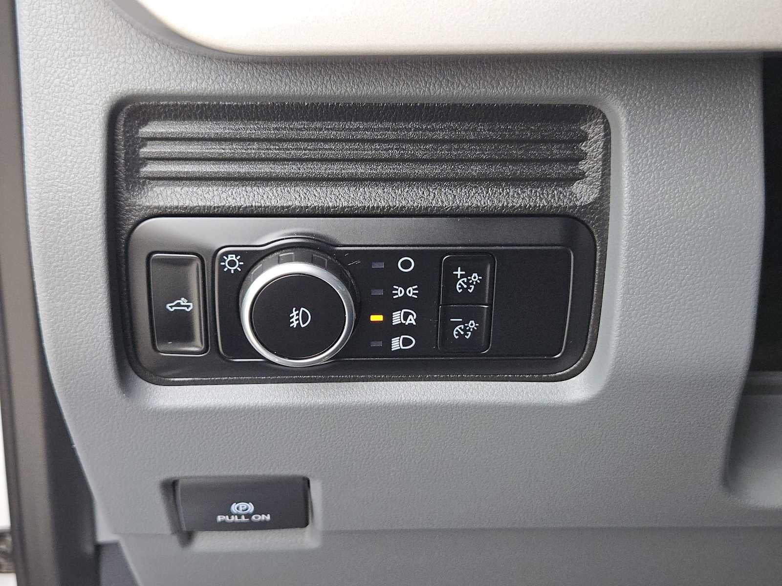 2023 Ford Super Duty F-250 Pickup XLT