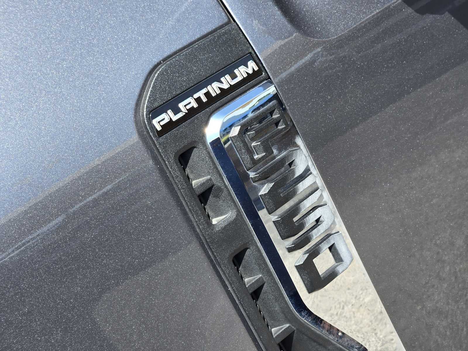 2024 Ford Super Duty F-250 Pickup Platinum