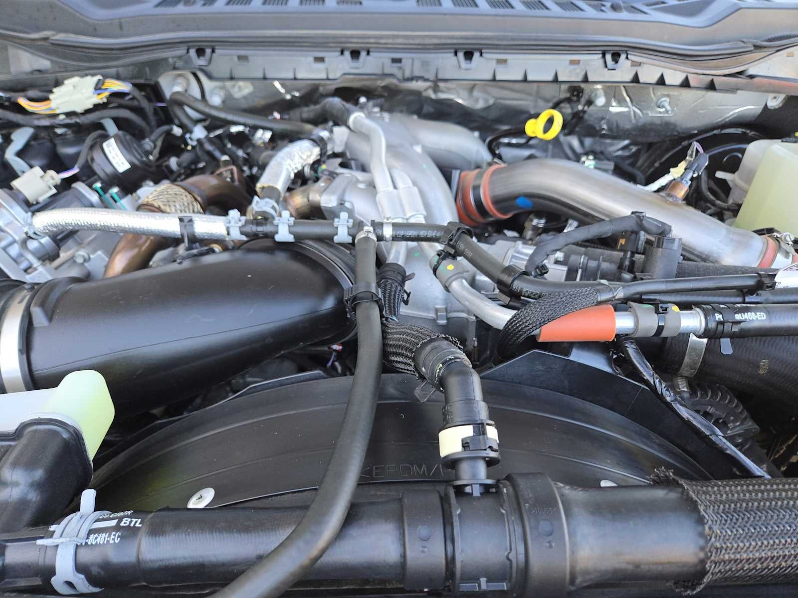 2024 Ford Super Duty F-250 SRW LARIAT