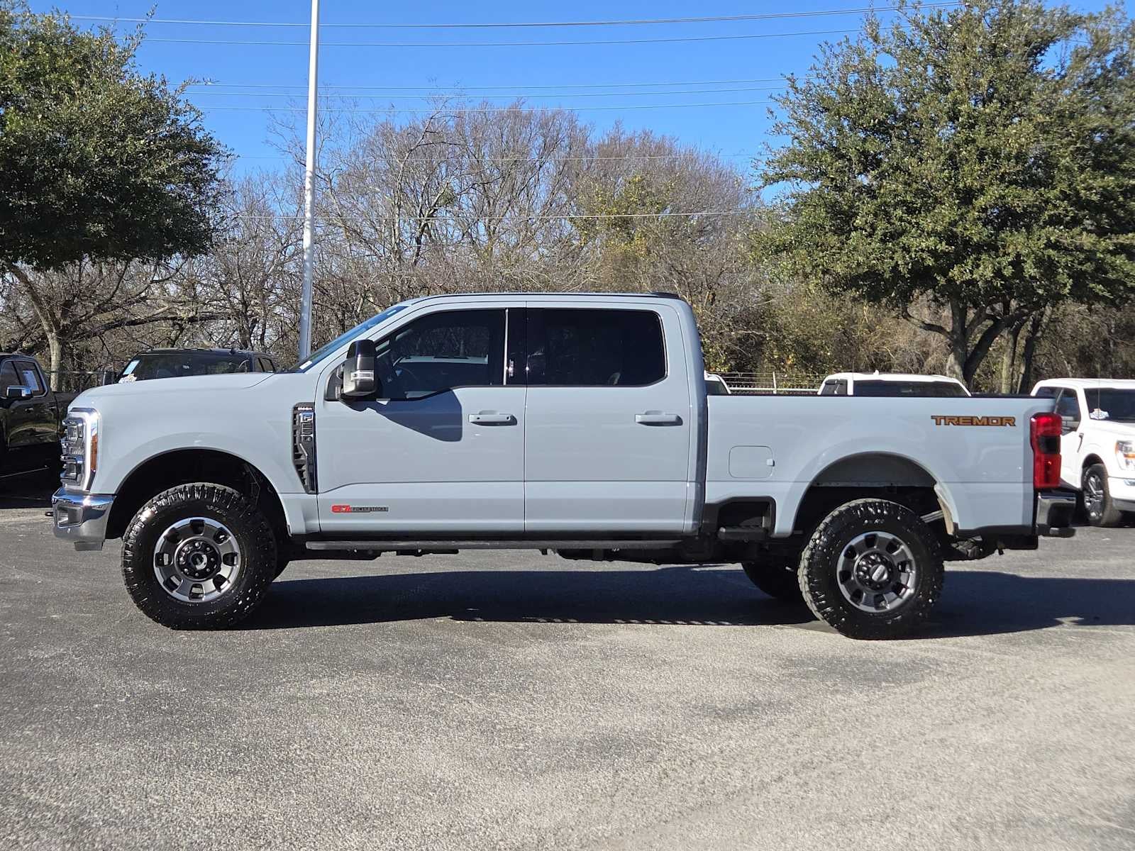 2024 Ford Super Duty F-250 SRW LARIAT