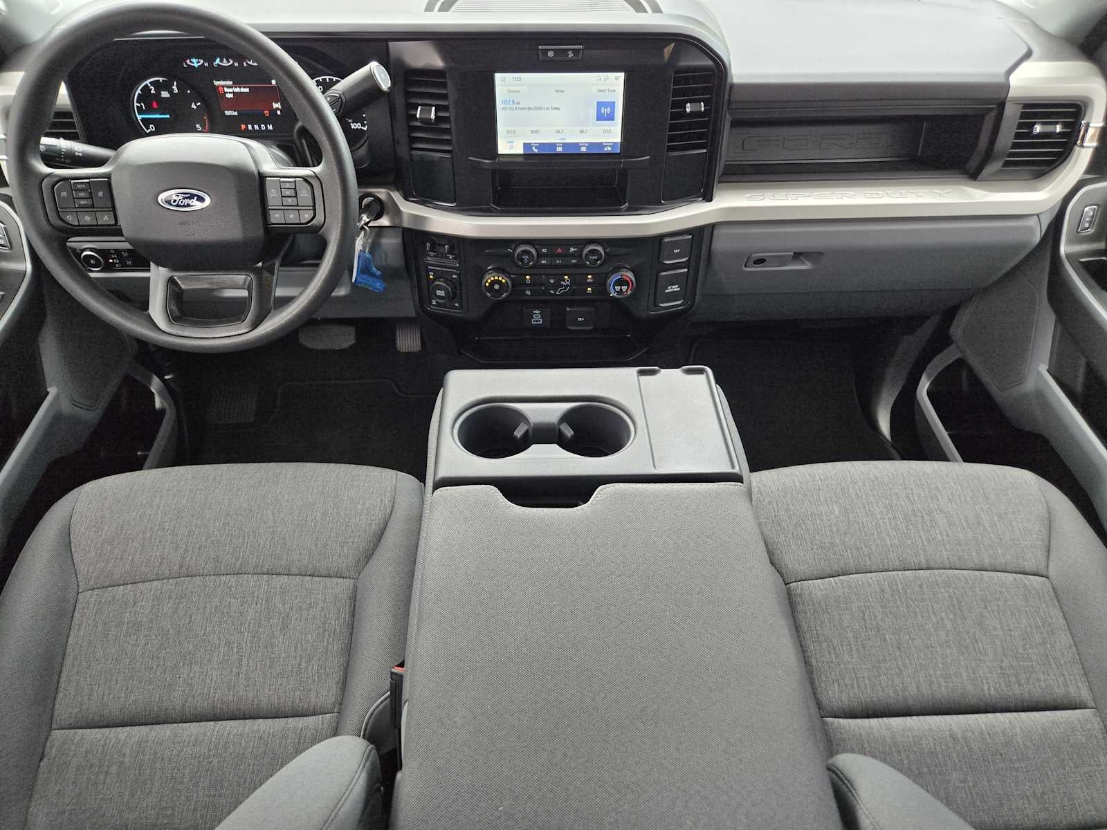 2025 Ford Super Duty F-250 Pickup XL