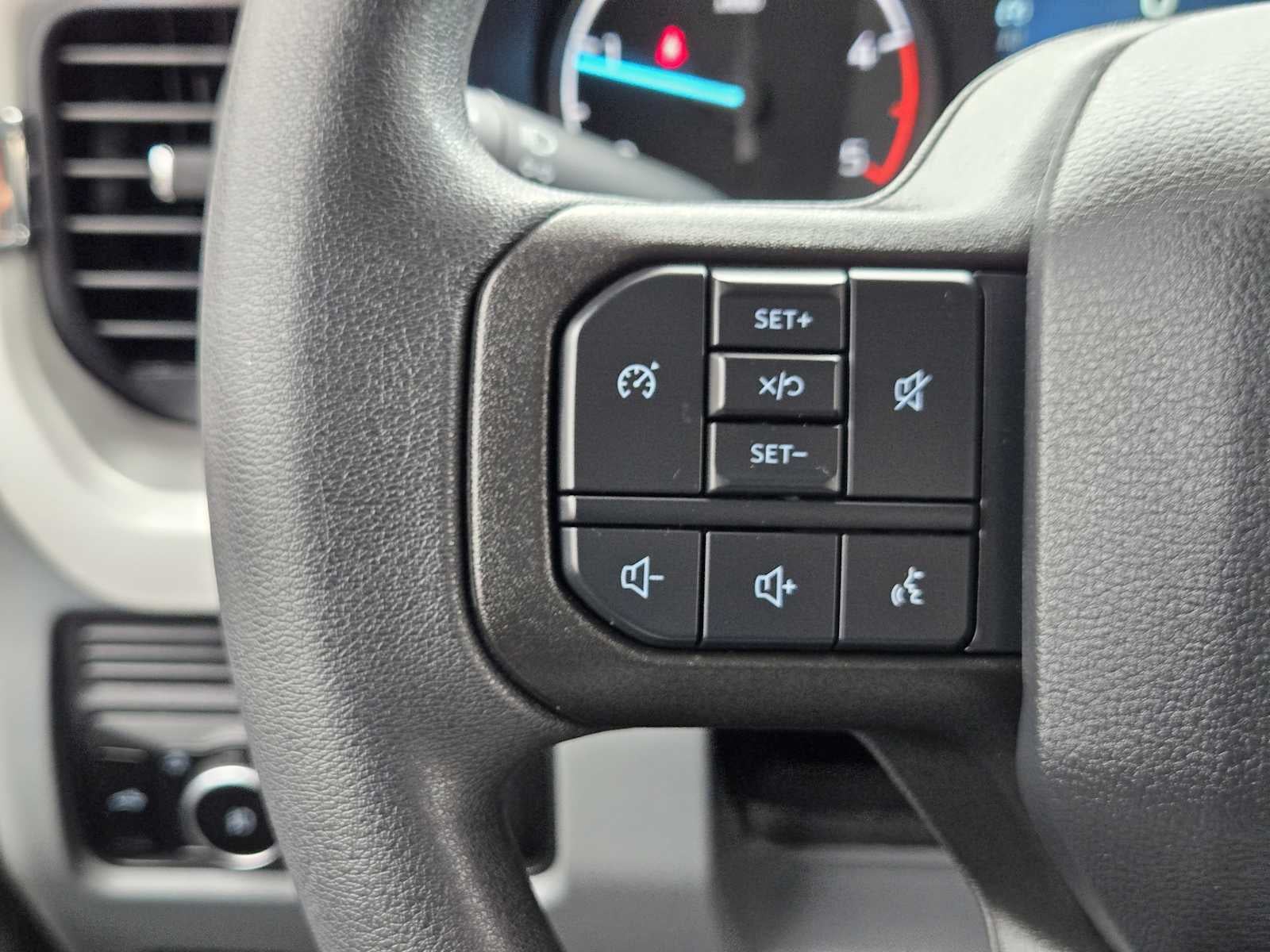 2025 Ford Super Duty F-250 Pickup XL