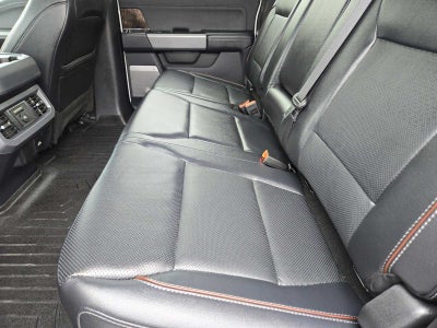 2024 Ford Super Duty F-250 Pickup LARIAT