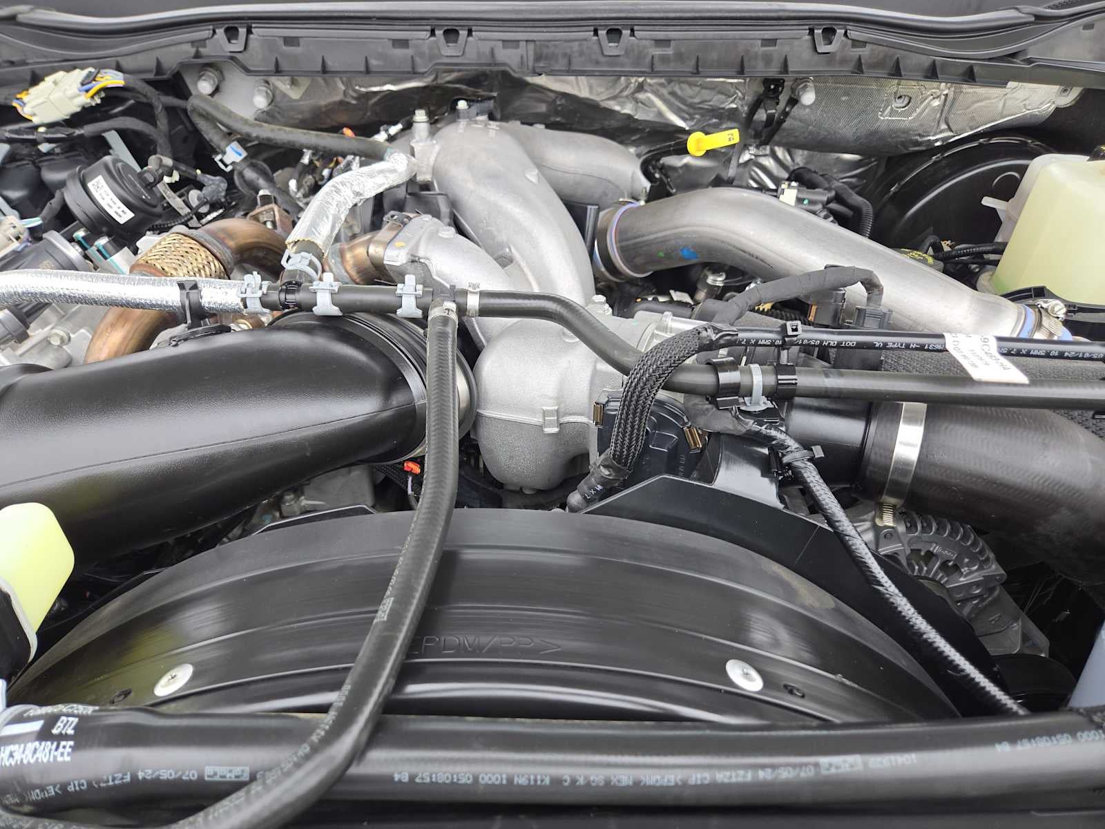 2024 Ford Super Duty F-250 Pickup LARIAT