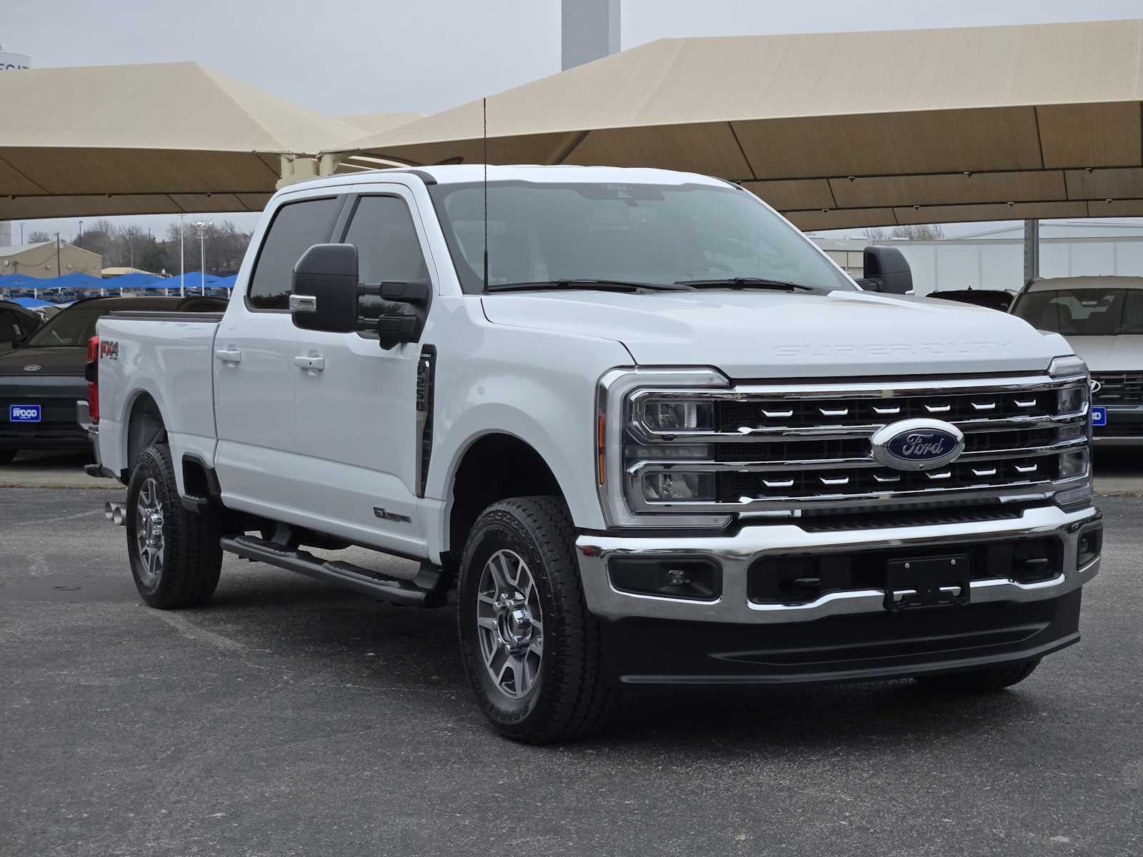 2024 Ford Super Duty F-250 Pickup LARIAT