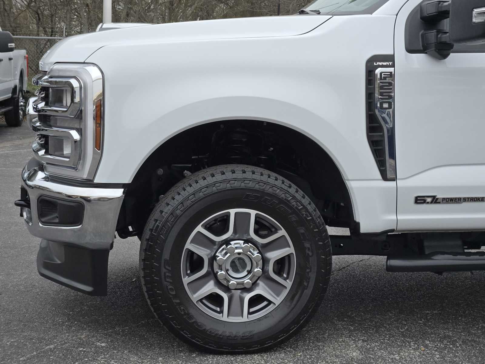 2024 Ford Super Duty F-250 Pickup LARIAT