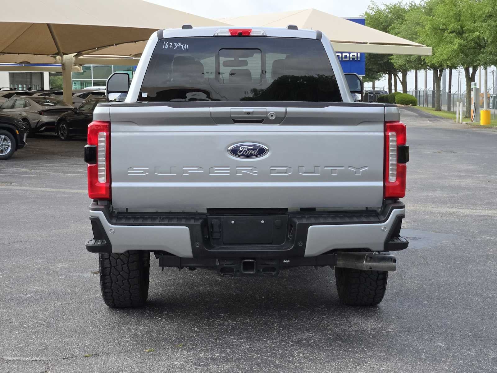 2024 Ford Super Duty F-250 Pickup LARIAT