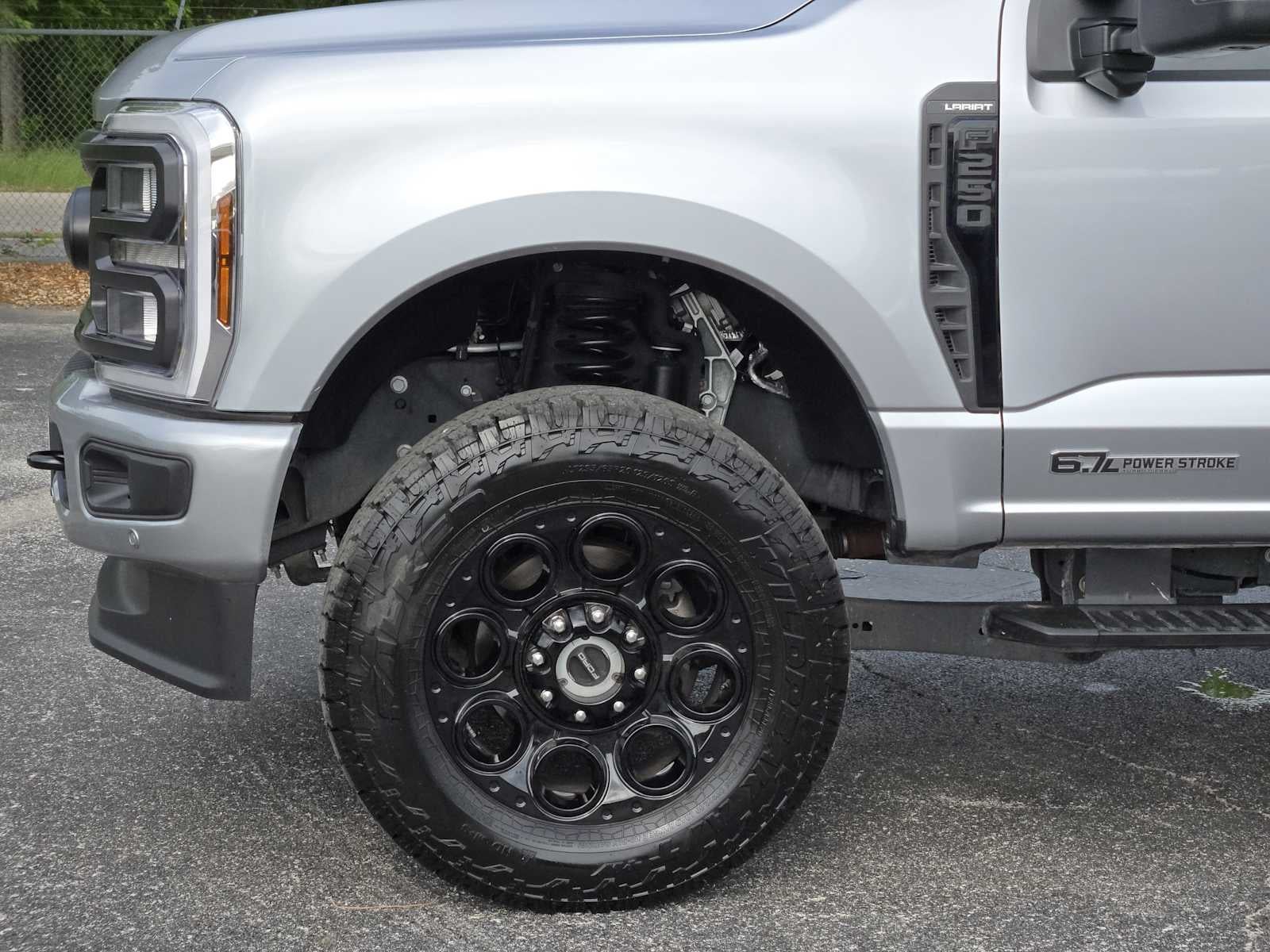 2024 Ford Super Duty F-250 Pickup LARIAT